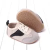 Babyschoenen Baby Meisjes Jongens Canvas Schoenen Antislip Contrasterende kleur Vastbinden Binnen Buiten Peuter 230829