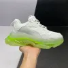 Designer casual skor 17fw lyx trippel s män kvinnor sneakers svart vit fluo röd beige grön gul regnbåge ensam utomhus sko tränare mode män kvinnor sneaker