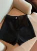 Kvinnors shorts för kvinnor 2023 Spring Slim Black Woolen Femme Y2K Kläder Pantalones Cortos de Mujer Sexig kort byxa