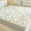 Кровать юбка для кровати лето прохладное матрас латекс тонкие наборы наборов домашних текстильных спальни наборы спальни