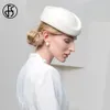 Szerokie brzegowe czapki wiadro fs vintage wełna francuska zwięzły beret dla kobiet biały felu kapituły zimowe eleganckie kościelne ceremonia ślubna fedoras femme 230829