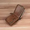 Plånböcker Vintage Men's Pu Leather Small Purse Short Horisontellt dragkedja Buckle Coin Pocket Three Fold Card Case En gåva för män