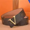 Cinturón de hombre Diseñador de cuero Moda Accesorios para mujer Cinturones de alfabeto de lujo Negro Plata Hebilla de oro 4.0 cm Casual Negocios Cintura Ceinture