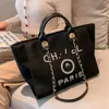 Luxury Fashion Women's Beach Bags Brand Ch Canvas Handbag Designer Classics Backpacks Pearl Ladies Large Evening Handbags Purse Women Big Backpack Hand Bag Kq7p