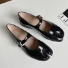 GAI GAI Dress Novelty Leather Belt Strap Mary Janes Woman Tabi Ninja Shoes Trotter Split Toe Flats Femme Cozy Loafers Low Heels Mocasines 230830