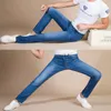 Męskie dżinsy Bracie Wang Classic Style Men Business Business Casual Elast Slim Denim Spodnie jasnoniebieskie czarne spodnie Mężczyzna 230829