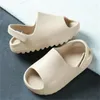 Bébé premiers marcheurs enfant en bas âge enfants sandales à enfiler mode garçons filles plage pantoufle été diapositives enfants chaussures d'eau légères