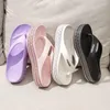 Zapatillas Oraqwlj 2023 Mujeres Flip Flop Verano Sandalias al aire libre Moda Plataforma colorida Mujer Cuñas femeninas Diapositivas