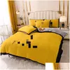 Zestawy pościeli żółte Zimowe Zestaw projektantów Veet Er Arkusz łóżek list wydrukowany 2pcs poduszki luksusowe luksusowe kołdry Drop Deli Dh2ez
