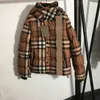 Designer Puffer Jacket Femmes Manteau Contraste Plaid Cordon Ceinture À Manches Longues À Capuchon Coton Manteaux Designers Vestes D'hiver Femmes