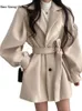 Femmes laine mélanges court manteau de laine automne hiver lourd décontracté Style Hepburn à la mode et haut Simple 230830