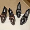 ドレスシューズレトロボウノットオックスフォードの女性フラットスリップ濃厚なかかとのローファーイギリスのポイントトーの小さな革の靴プラスサイズ4042 230829