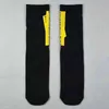 Mens Socks Designer Fashion Mens Streetwear Women Men High Quality Cotton Arrow Printing Black White Sock Mixing Football C395