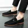 Scarpe eleganti Mocassini in pelle scamosciata di mucca per uomo Punta tonda verde Slip-On Base in radice di legno cucita a mano Nero Marrone Taglia 39-47