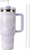Bicchieri da 40 once con manico 2.0 Bicchiere sottovuoto riutilizzabile con coperchio Cannucce La tazza isolata mantiene il calore freddo e il ghiaccio per ore (Tie Dye Purple) HKD230830