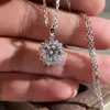 Smycken påsar syntetiska moissanit solros hänge 3 karat full diamant zirkon temperament snöflinga halsband kvinnlig klavikelkedja