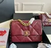 مصمم Lingge Sheepskin Cloud Flap سلسلة واحدة من الكتف Crossbody حقيبة صغيرة العطر 3 3647