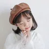 BERETS PU LÄDER BERET HAT FÖR KIDS Pojkar Girls Fall Winter Sboy Artist Cap Children French Actagonal Painter Hats Boina Barets 230829