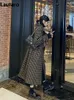 مزيج من الصوف النسائي Lautaro الخريف الشتاء الطويل Long Long Long Love Plaid Woolen Coat Women Women Double Reastless Stylish Sice Designer Designer Complements 230830