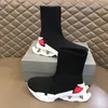 Mens High Top Sneakers Spring Fabric Hållbara Sock Shoes Fyra stötdämpare 5 cm Office unika casual strumpor skor High End Designer Man Shoes