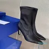 Botas Chelsea de tacón alto de piel de oveja negra, botines de piel de oveja puntiagudos, zapatos de diseñador Slip on Half Boot para mujer, calzado de fábrica