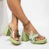 Terlik Moda Kadın Stereoskopik Kelebek Kalın Alt Platform Chunky High Heels Sandals Clear Pvc Yeşil Ayakkabı Kadın Pompaları