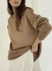 Kvinnors tröjor Autumn Elegant Turtle Neck Kvinnors tröja överdimensionerad mjuk stickade grundläggande tröjor Vinter lös tjock varm stickad jumper