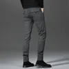 Pantalon homme noir pantalon à carreaux printemps et automne mode mince hommes gris rayure pantalons 2838 pantalons Hombre 230829