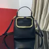 Sac seau de styliste classique pour femmes, sacs à bandoulière en cuir véritable de qualité supérieure, petit sac à main noir et blanc avec boîte