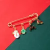 Spille Spilla colorata con ciondolo albero di Natale Spilla con fiocco di neve Alce Pupazzo di neve Pin Accessori moda da donna