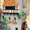 Zabawki pojazdu sierpień 10305 King Knights Medieval Castle Model Building Builds Zespół cegieł dla dzieci Prezent Bożego Narodzenia 230830