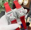 Luxury Fashion Mężczyźni Kobiety zegarki kwarcowe bateria super kwadrat rzymski zbiornik zbiornikowy zegar mrożony hip hop bling diamonds obudowa popularna przestępczość Premium Watch Prezenty