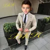 Pakken Pak voor Jongens Bruiloft Smoking Jas Vest Broek 3 Stuk Kaki Kids Complete Kleding Blazer Kind kostuum enfant 230830