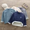 Hoodies Sweatshirts Winter Baby Boy T Shirt Topps Plush Thicked Tshirt Långärmad Turtleneck Top Underwear Kid Clothes 230830