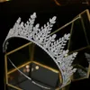 Fermagli per capelli Copricapo di cristallo di lusso da sposa Copricapo femminile elegante Corona Re Accessori Tiara in materiale zircone