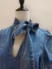 Abito a due pezzi Camicetta da donna in denim T-shirt con colletto a fiocco Mezza manica a sbuffo Tinta unita T-shirt moda vintage femminile streetwear 230830