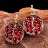 Dangle lustre Vintage frais rouge pierre goutte boucle d'oreille intéressant grenade en forme d'or couleur boucles d'oreilles ensemble de bijoux pour les femmes 152 V