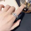 Pierścienie zespołowe Pierścień Pierścienia dla kobiety damskie lorowe pierścionek luksus z diamentami moda tilfony klasyczny biżuteria złota