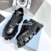 Designer sapato homens mulheres casuais monolith mocassins sapatos de couro preto aumentar plataforma tênis cloudbust clássico patente matte mocassins treinadores