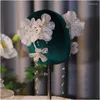 Pinces à cheveux embellissements incrustés et accents de bijoux pour les mariages occasions spéciales - Accessoires de fleurs en crêpe