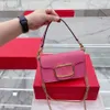 5A Designer Bag Luxury Purse Paris Märke axelväskor läder handväska kvinna crossbody messager kosmetiska plånböcker plånbok av märke 036