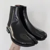 Botlar A03 Erkekler Sıradan Bölünmüş Ayak Parmağı Düz ​​Mikrofibrik Tasarımcı İnsan Ayakkabısı Erkek Tabi Man S Patent 230830