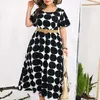 Freizeitkleider Damen Sommerkleid Rundhalsausschnitt Hohe Taille Design Polka Dot Print Kurzarm Plissee A-Linie Lang