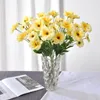 Decoratieve bloemen 53 cm kunstpioen en klokje met vlinderdecoratie, perfect voor thuisbruiloft