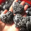 Smycken påsar grossist naturliga snöflaker obsidian hjärtan älskar dekorativa energikristallprydnader