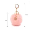 Porte-clés Longes 2023 Pom Poms Coeur Fausse Fourrure Porte-clés Sac Accessoire Fille Voiture Porte-clés Pendentif Bijoux Drop Livraison Mode Acces Dhjg7