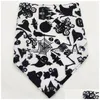 Hundkläder Halloween Bandanas mjuka och andningsbara justerbara pumpa -mönster som skriver ut husdjurskakor PETS -halsduk för liten till stor hund DHK3F