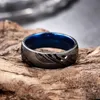 Wedding Rings BONLAVIE 8mm Gun Grey Damascus Steel Blue Inner Ring for Men Fashion Wedding Rings Gift Size 7-12 230831