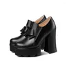 Sandaler 2023 Spring Thick Sole High Heel Pumpar Cow Leather Quality Short Boots True Shoes Storlek 34-39 Kvinnor