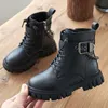 Stivali Scarpe per bambini Suola morbida Stivaletti casual Scarpe per ragazze in cotone Cerniera Stivali in pelle antiscivolo Ragazzi Scarpe per studenti Scarpe per bambini 230830